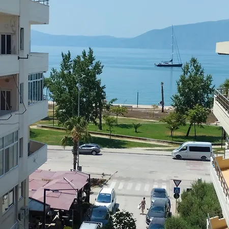Apartment's Lungo Mare Apartman *